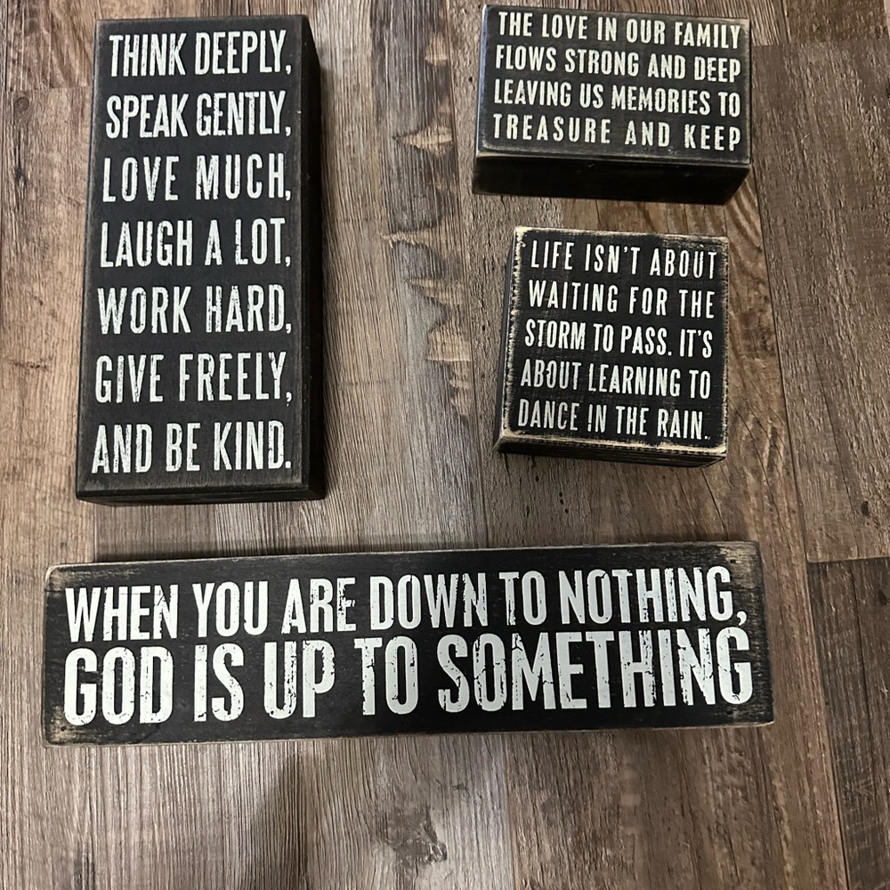 Primitives by Kathy Black and White Art & Decals Wall Decor